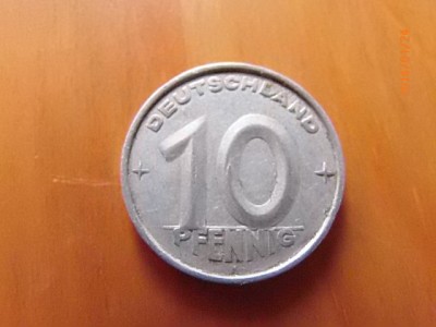 Avers 10pf, prům. 21mm